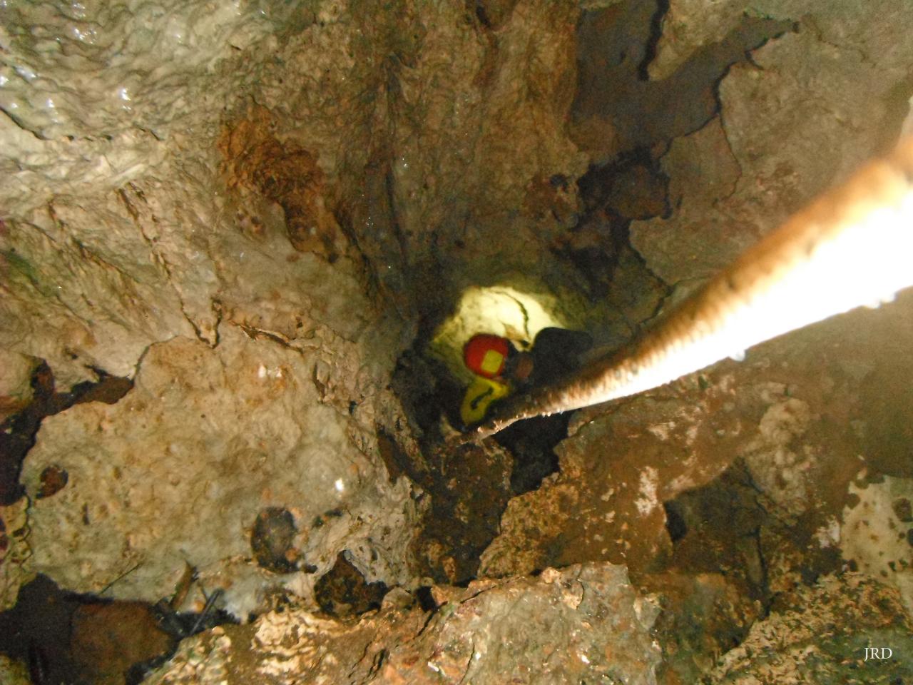 DESCENTE D UN PUIT